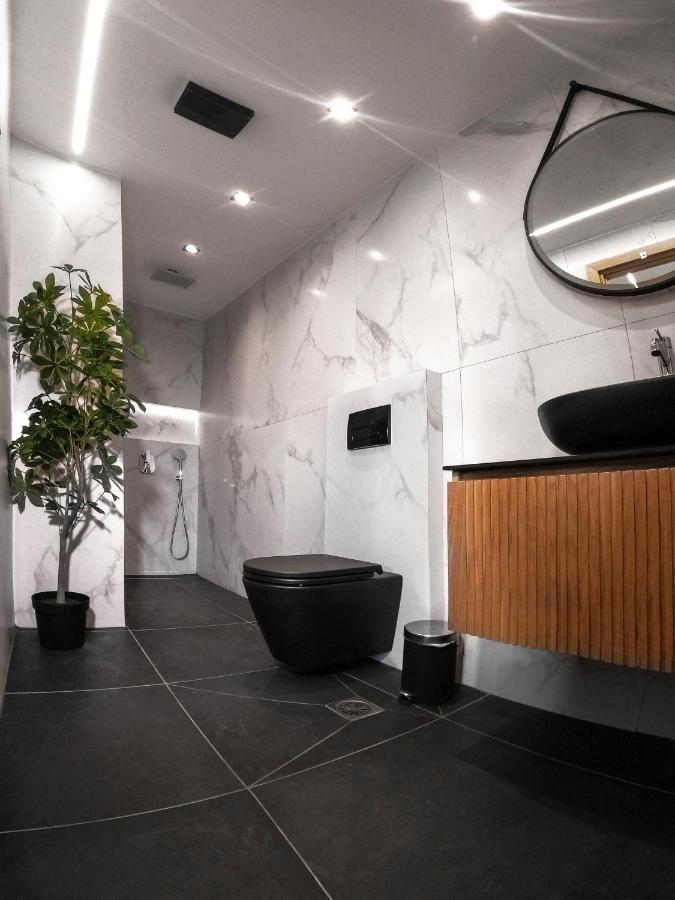 Berries Luxury Apartments Néa Moudaniá Eksteriør bilde