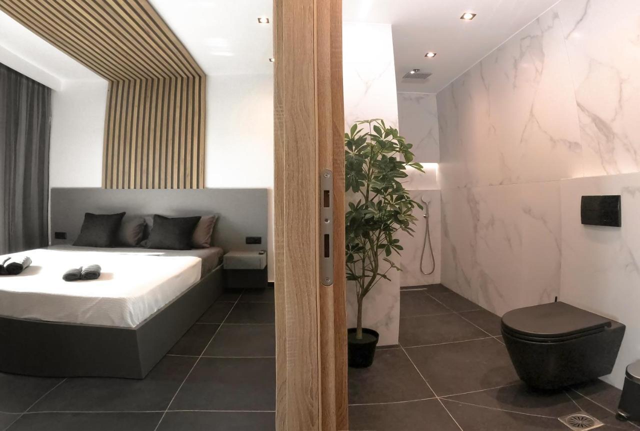 Berries Luxury Apartments Néa Moudaniá Eksteriør bilde