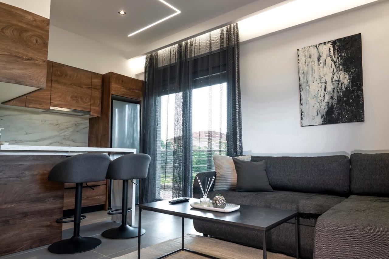 Berries Luxury Apartments Néa Moudaniá Eksteriør bilde